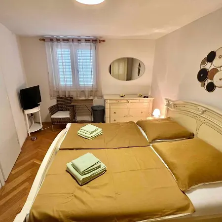 In 44152 Apartman